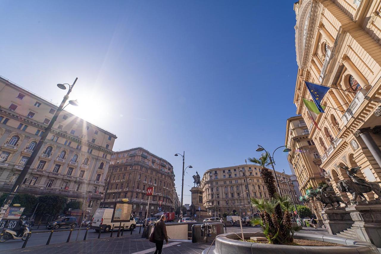 Отель Toledo H, Naples Historical Center, By Clapa Group Экстерьер фото