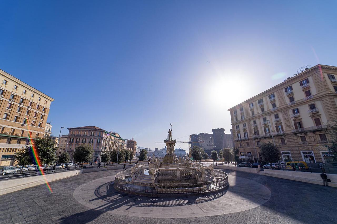 Отель Toledo H, Naples Historical Center, By Clapa Group Экстерьер фото